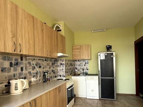 квартира за адресою Київ, Науки просп., 58-В