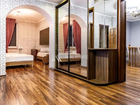 будинок за адресою Тодося Осмачки