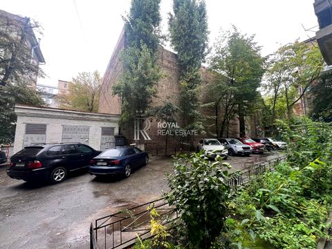 будинок за адресою Євгена Чикаленка вул., 20-Б