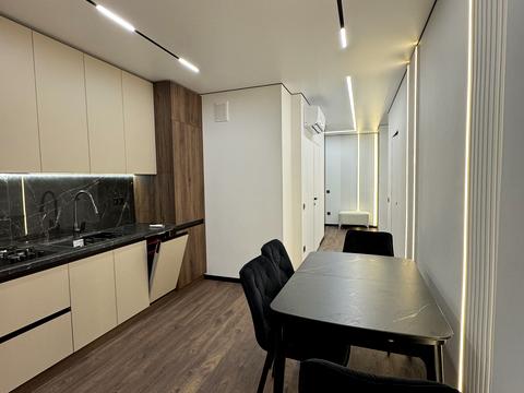 квартира за адресою Юліана Пелеша вул., 1