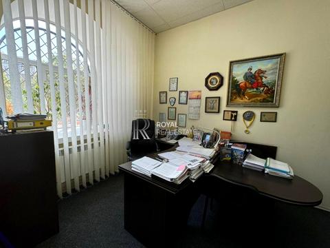 коммерческая по адресу Олеся Гончара ул., 74-А