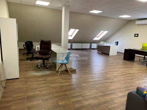 комерційна за адресою Гайова вул., 3