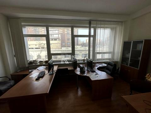 коммерческая по адресу Кудрявський Узвіз, 7