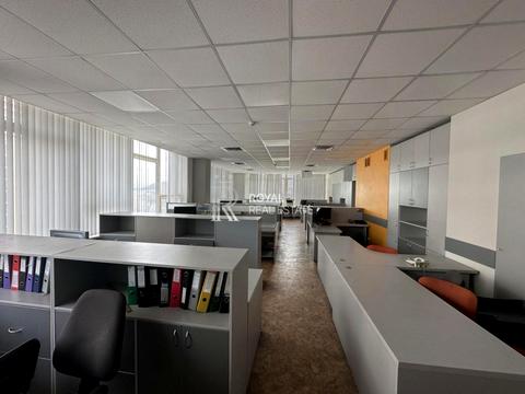 коммерческая по адресу Кудрявський Узвіз, 7