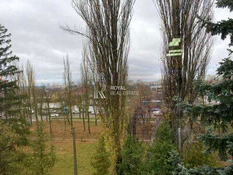 комерційна за адресою Академіка Палладіна просп., 44-А