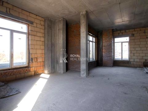 комерційна за адресою Тиха вул., 19