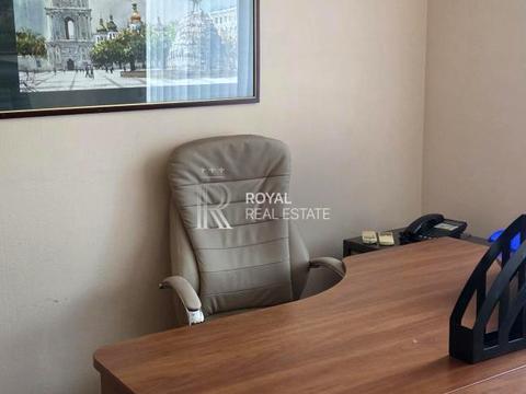 комерційна за адресою Загорівська вул. (Багговутівська), 17-21