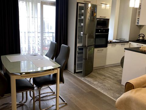 квартира за адресою Василя Стуса вул., 42