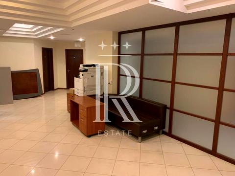 комерційна за адресою Василя Тютюнника вул. (Анрі Барбюса), 5