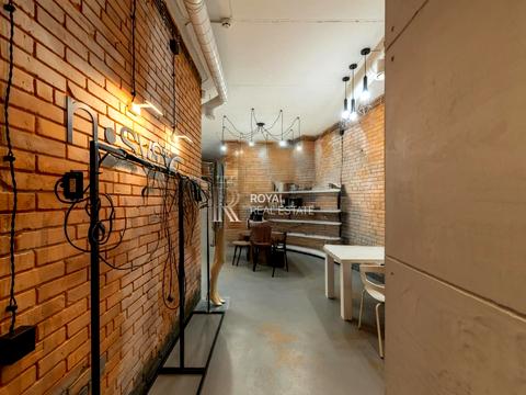 комерційна за адресою Старонаводницька вул., 6-Б