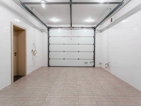 будинок за адресою Абрикосова вул., 8 