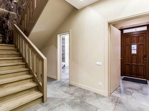 будинок за адресою Абрикосова вул., 8 