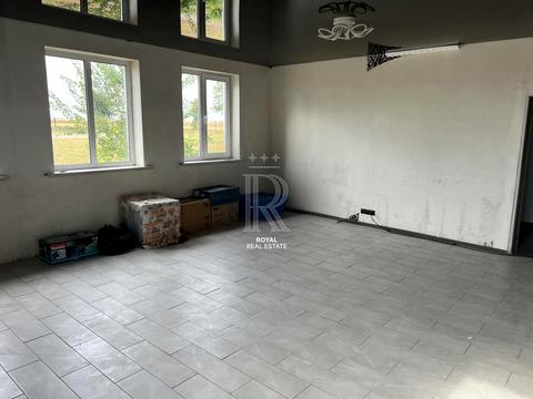 комерційна за адресою Підгірний, 20