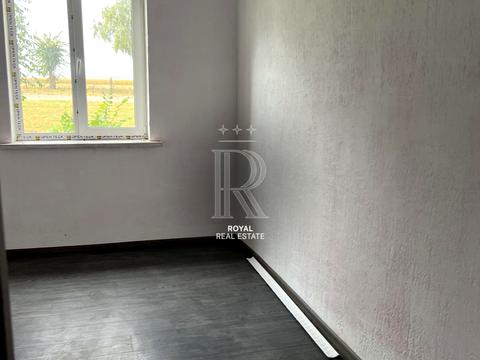 комерційна за адресою Підгірний, 20