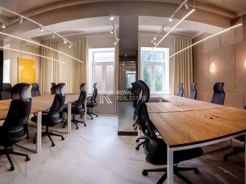 комерційна за адресою Еспланадна вул., 32-В