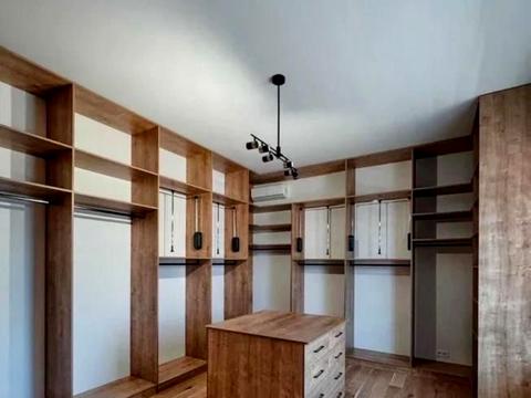 дом по адресу  ул.