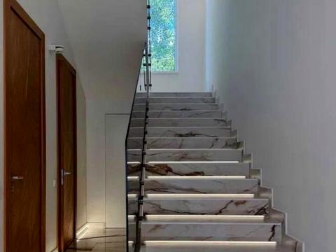 дом по адресу  ул.