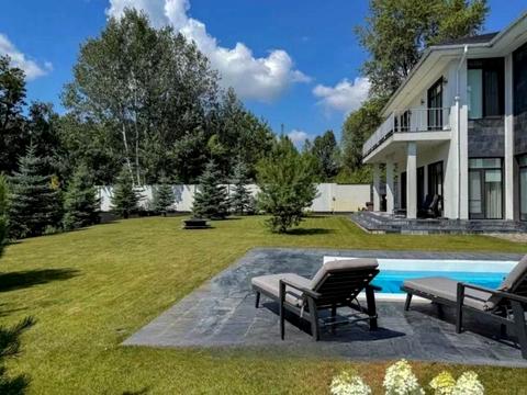 дом по адресу  ул.