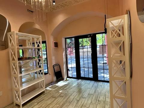 коммерческая по адресу Гоголя, 10