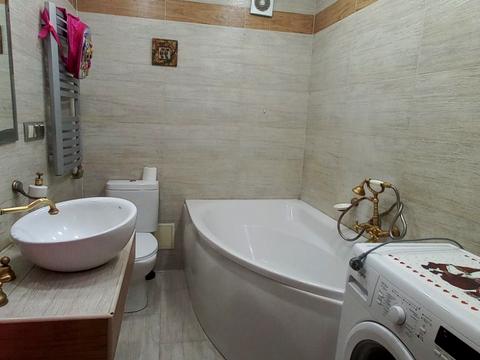 квартира за адресою Хмельницький, Молодіжна вул., 5