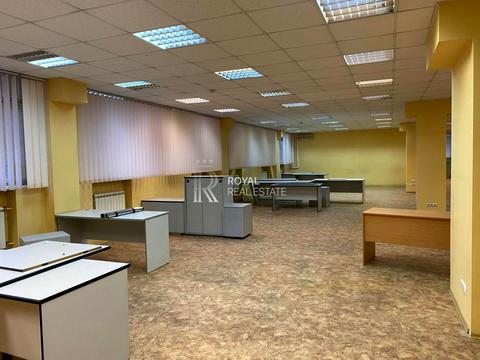 комерційна за адресою Академіка Палладіна просп., 44-А