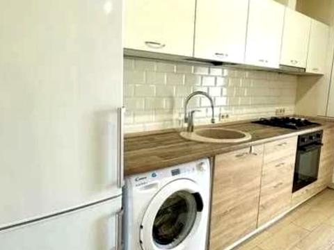 квартира за адресою Волошкова вул., 2