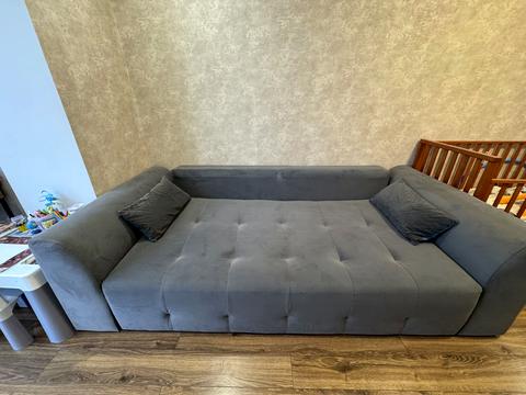 квартира за адресою Олекси Тихого пров., 4 к1