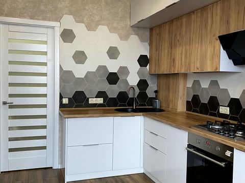 квартира за адресою Олекси Тихого пров., 4 к1