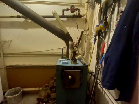 будинок за адресою Жуковського, 1