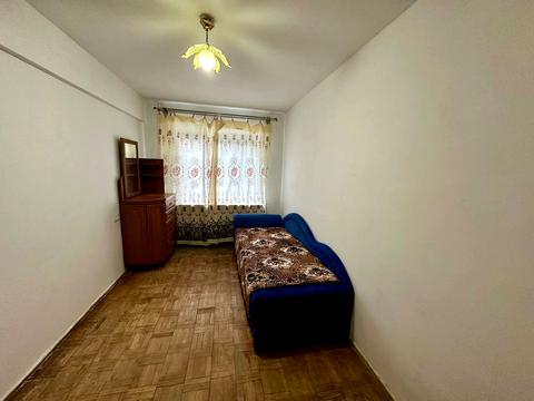 квартира по адресу Максимовича ул., 4