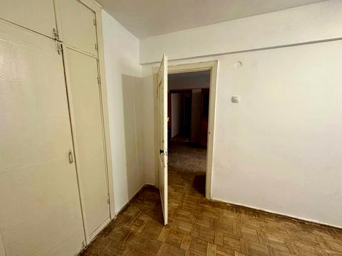 квартира по адресу Максимовича ул., 4