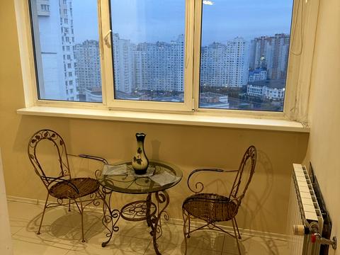 квартира за адресою Миколи Бажана просп., 10