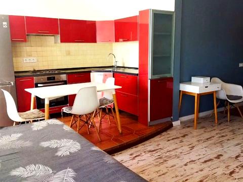 квартира за адресою Всеволода Нестайка вул. (Олександра Мильчакова), 8