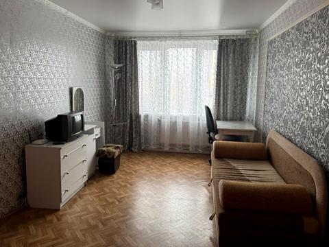 квартира за адресою Космонавтів просп., 65