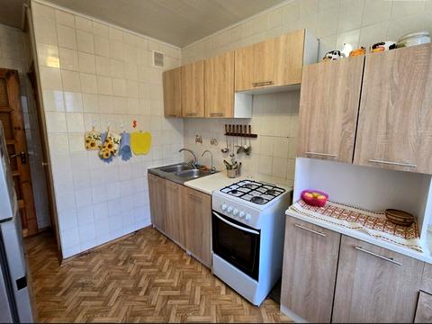 квартира за адресою Космонавтів просп., 65