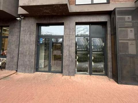 комерційна за адресою Дмитріївська вул. (Дмитрія Донського), 14