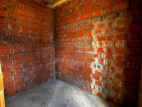 будинок за адресою с. Гатне, Грушева вул.