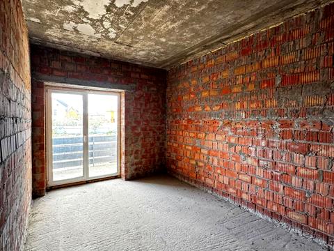 будинок за адресою с. Гатне, Грушева вул.