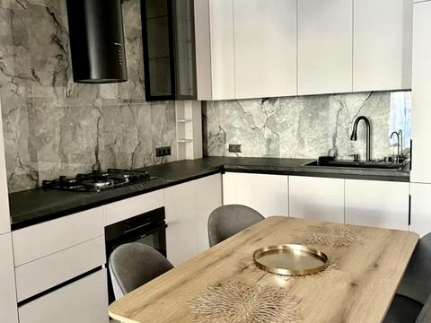 квартира за адресою Ужгород, Миколи Бобяка вул., 8