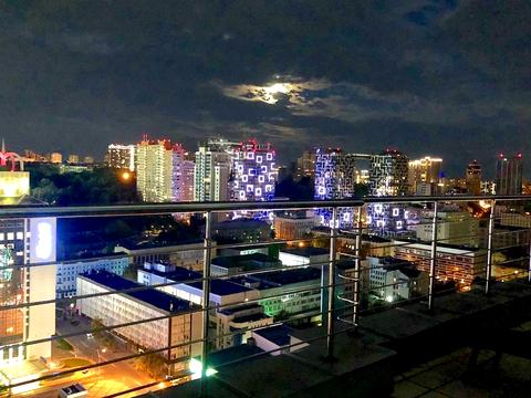 комерційна за адресою Велика Васильківська вул. (Червоноармійська), 72-А