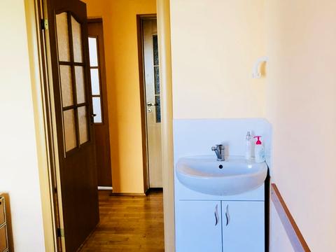 коммерческая по адресу Юрія Бадзьо ул. (Олександра Невського), 111