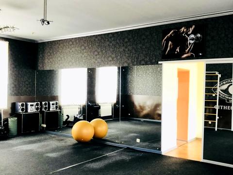 коммерческая по адресу Юрія Бадзьо ул. (Олександра Невського), 111