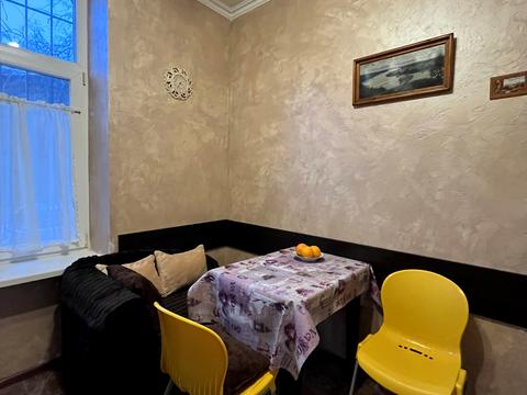 квартира за адресою Віри Холодної пл., 3