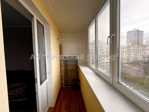 квартира за адресою Прирічна вул., 17-Г