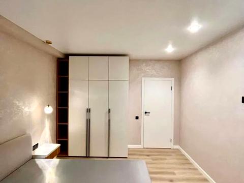 квартира за адресою Михайла Максимовича вул. (Онуфрія Трутенка), 28-Е