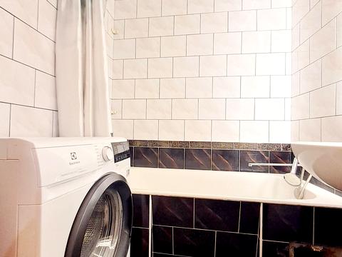 квартира за адресою Братства Тарасівців вул. (Декабристів), 10