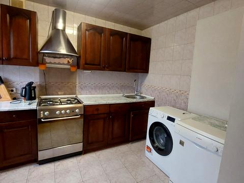 квартира по адресу Генерала Петрова ул., 40