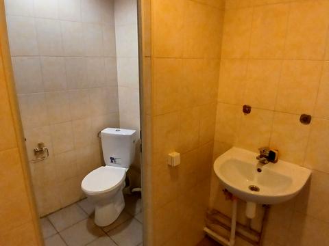 комерційна за адресою Ямська вул., 72