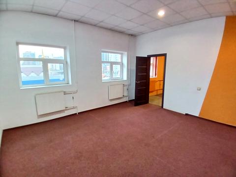 комерційна за адресою Ямська вул., 72