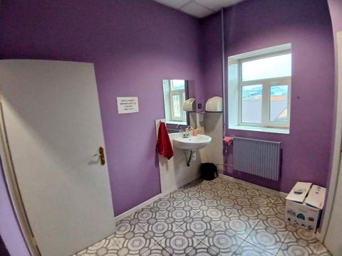 комерційна за адресою Ямська вул., 72